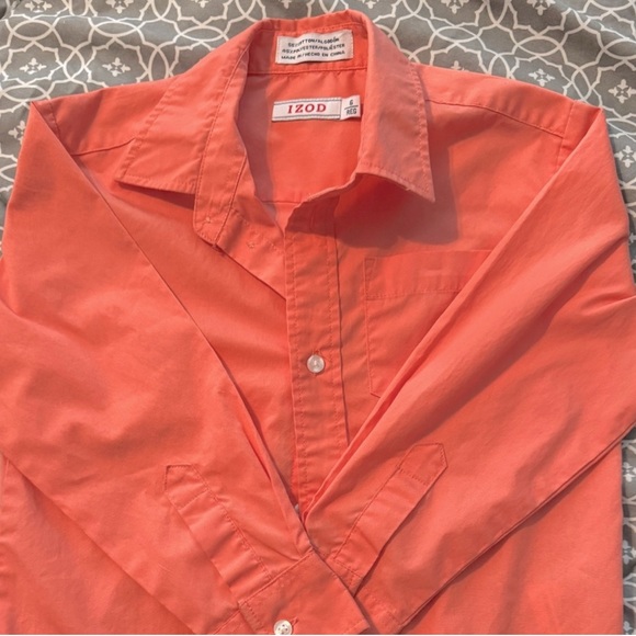 (2) Boys Button Down Shirt Long Sleeve Size small (6/7) EUC Wrangler & Izod - Picture 8 of 11